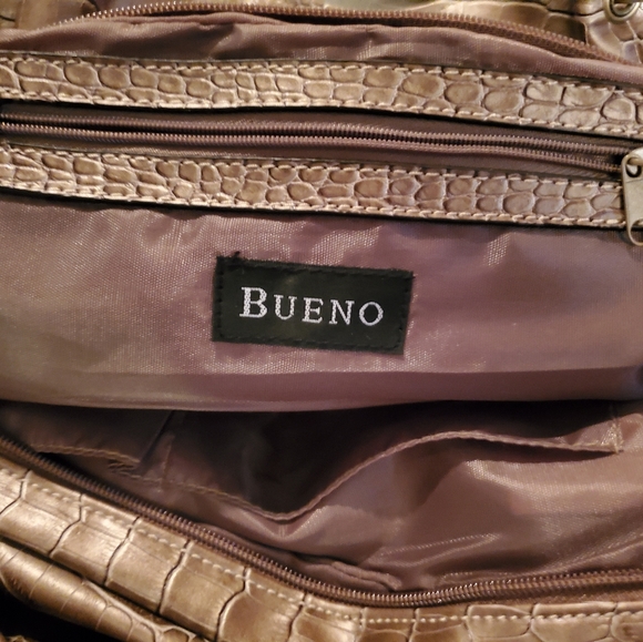 Bueno Handbag - Picture 5 of 5